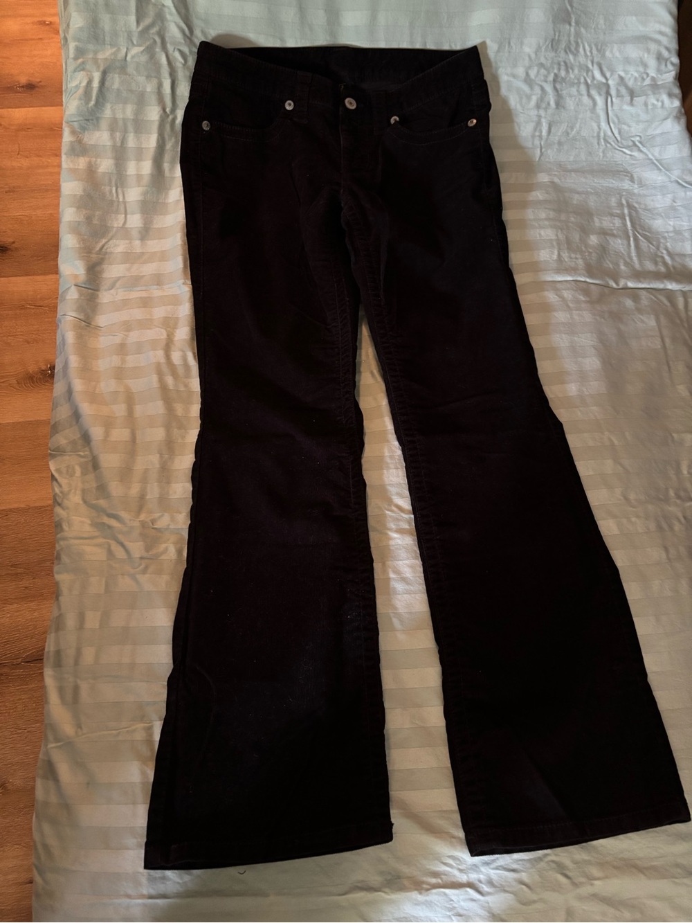 LONDONJEAN Wide Leg Pants in Black